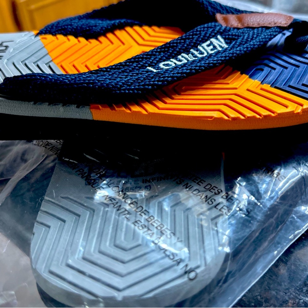 Louluen Slippers